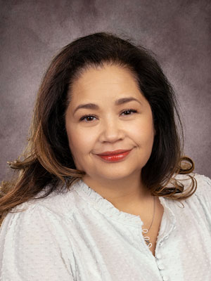 Rita Vazquez headshot